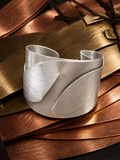 Veil Cuff