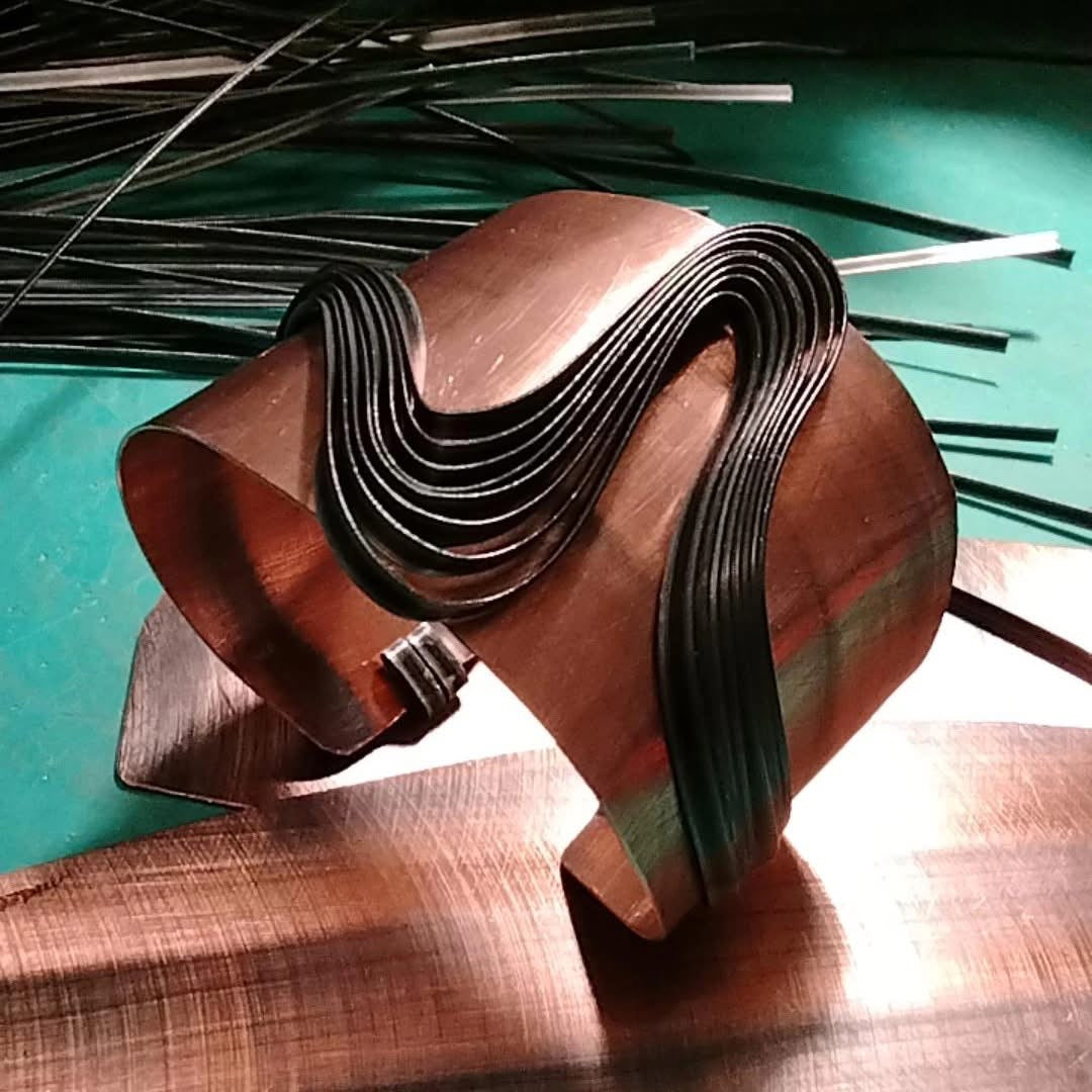 Split Current Cuff