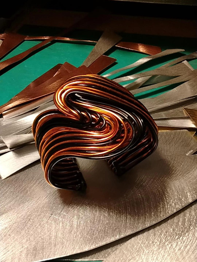 Ember Élan Cuff